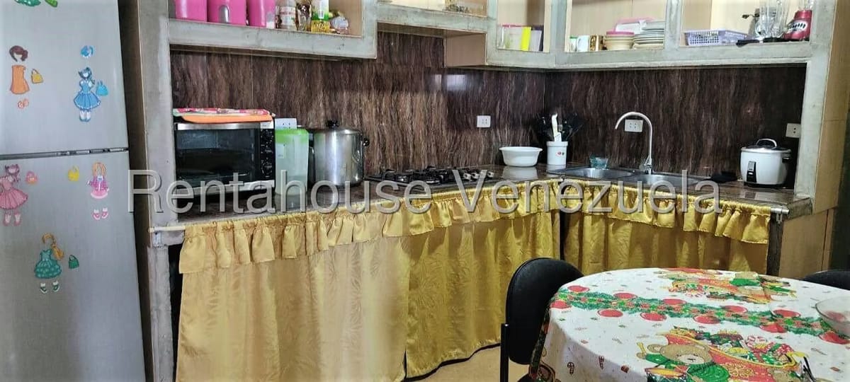 Casa (Multipes Niveles) en Venta en Municipio Carrizal, Miranda - 11