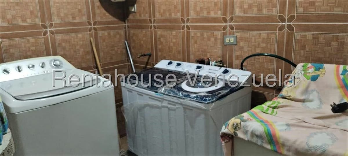 Casa (Multipes Niveles) en Venta en Municipio Carrizal, Miranda - 14