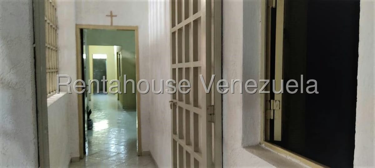 Casa (Multipes Niveles) en Venta en Municipio Carrizal, Miranda - 18