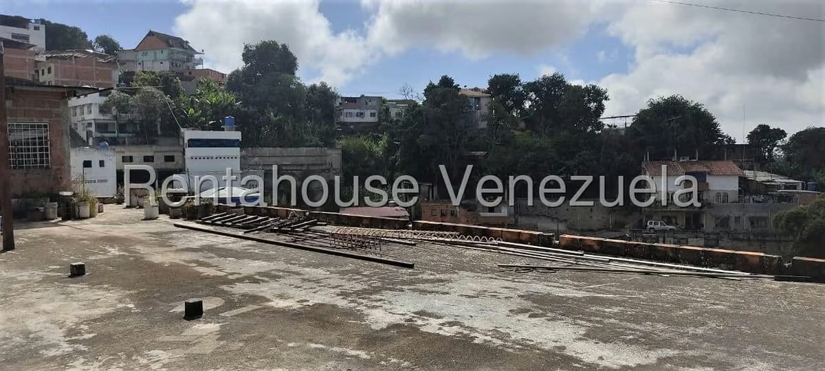 Casa (Multipes Niveles) en Venta en Municipio Carrizal, Miranda - 40