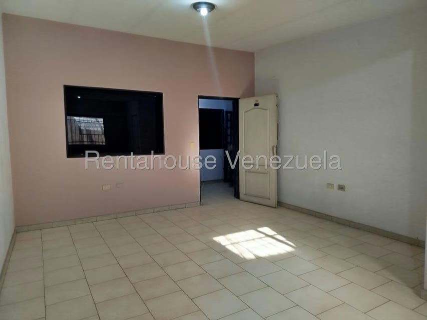 Comercial (Consultorio Medico) en Alquiler en Sabana Larga, Aragua - 6