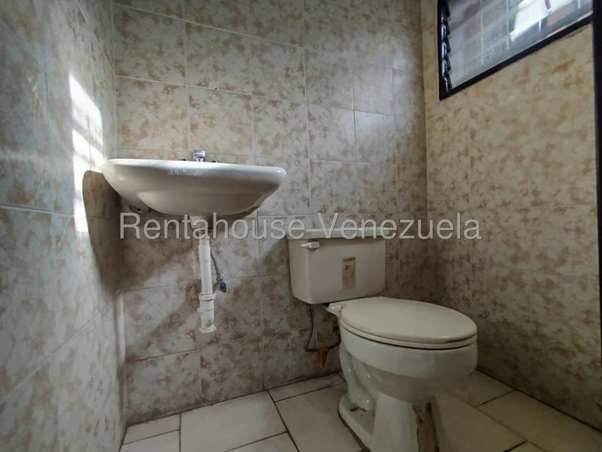 Comercial (Consultorio Medico) en Alquiler en Sabana Larga, Aragua - 8