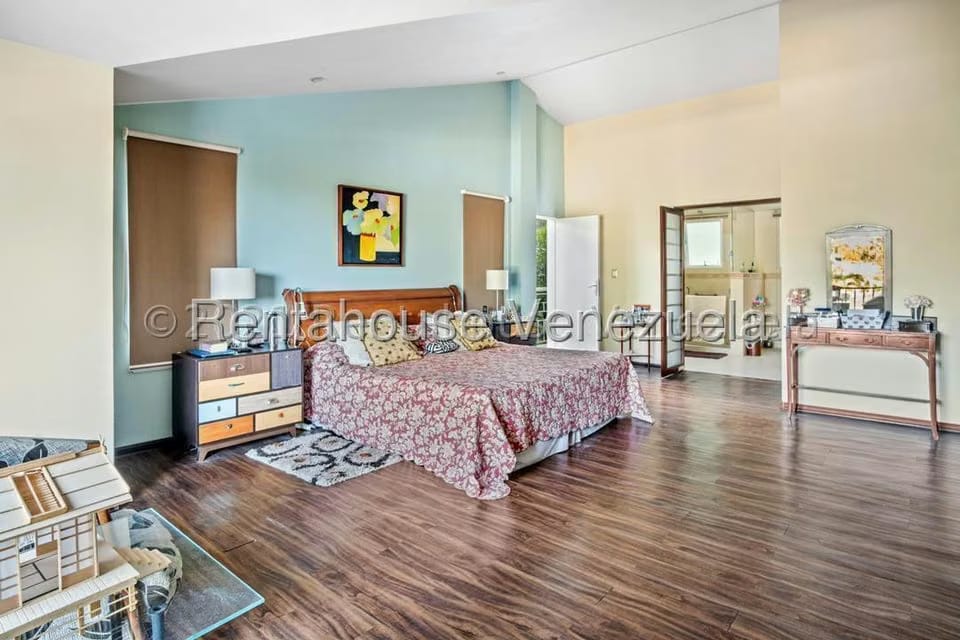 Casa (Multipes Niveles) en Venta en La Lagunita Country Club, Distrito Metropolitano - 19