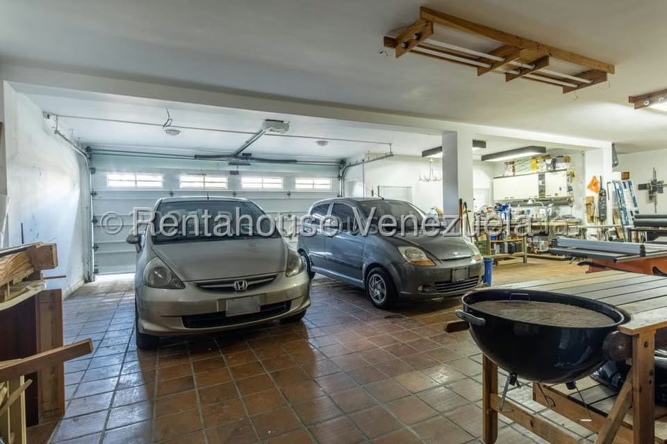 Casa (Multipes Niveles) en Venta en La Lagunita Country Club, Distrito Metropolitano - 31