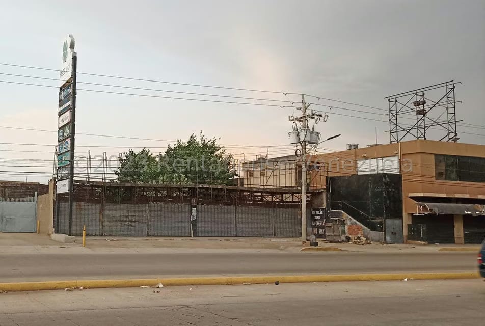 Terreno (Comercial) en Venta en La Limpia, Zulia - 4