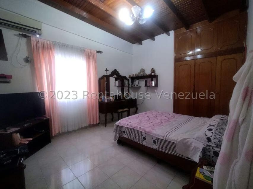 Terreno (Comercial) en Venta en Palo Negro, Aragua - 32