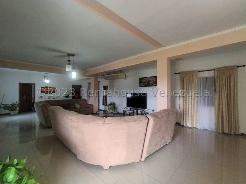 Terreno (Comercial) en Venta en Palo Negro, Aragua - 9
