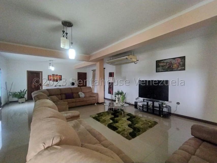 Terreno (Comercial) en Venta en Palo Negro, Aragua - 10