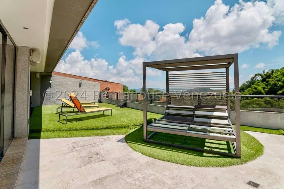 Apartamento (Duplex) en Venta en La Lagunita Country Club, Distrito Metropolitano - 51