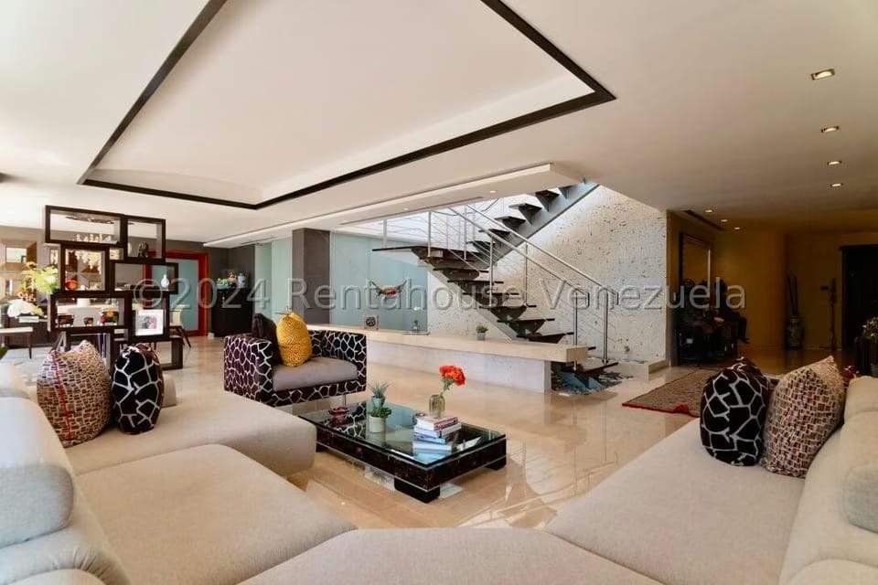 Apartamento (Duplex) en Venta en La Lagunita Country Club, Distrito Metropolitano - 7