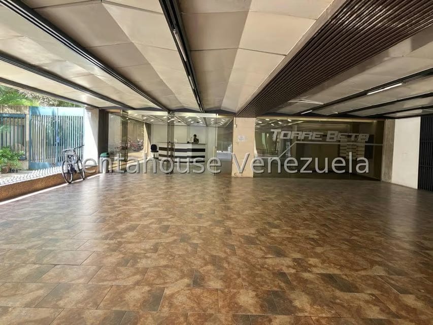 Comercial (Oficina) en Alquiler en Los Ruices, Distrito Metropolitano - 2
