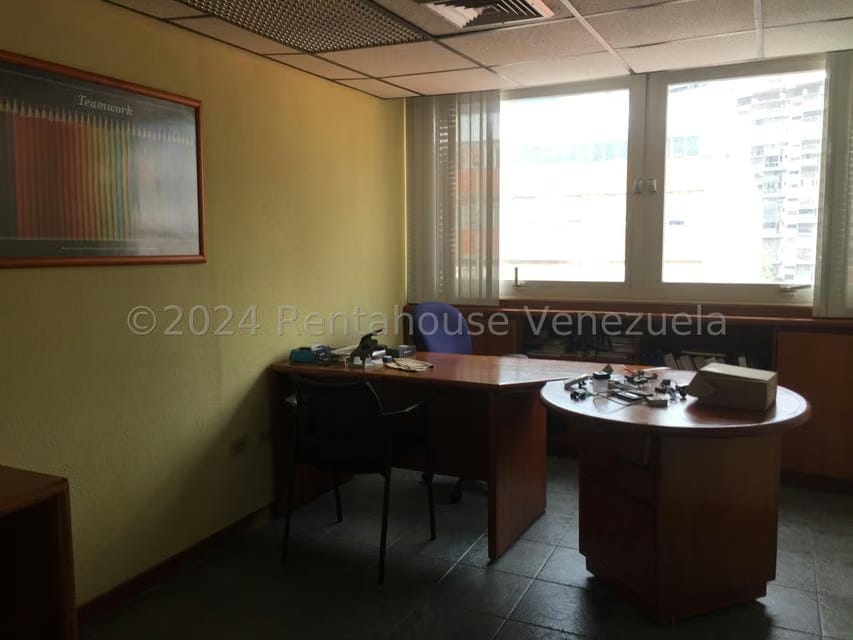 Comercial (Oficina) en Alquiler en Los Ruices, Distrito Metropolitano - 10