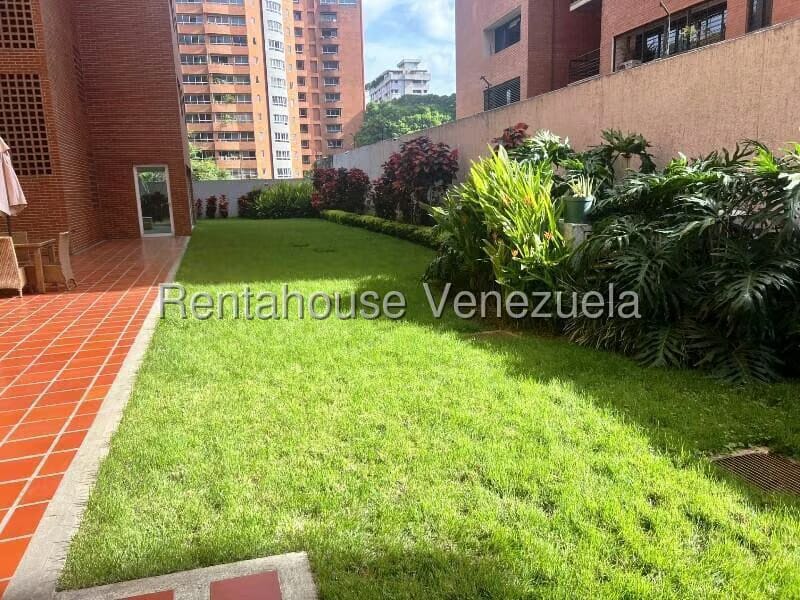 Apartamento (1 Nivel) en Alquiler en El Rosal, Distrito Metropolitano - 18