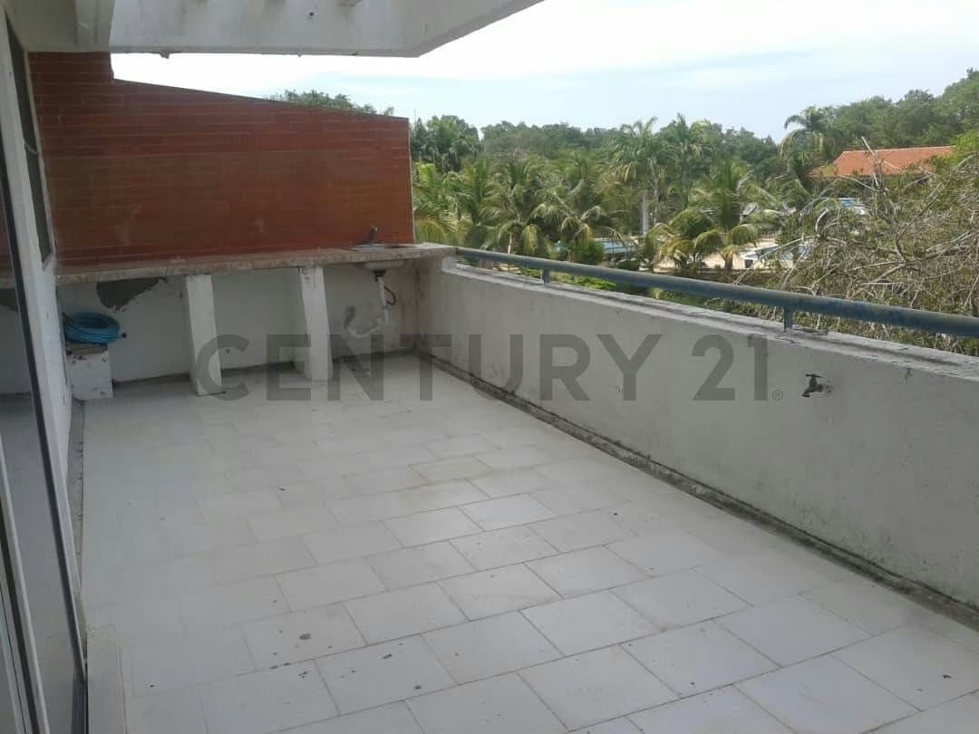 VENTA APARTAMENTO ISLA REAL EN RIO CHICO ZT - 8