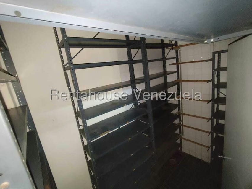 Comercial (Local Comercial) en Venta en Bello Monte, Distrito Metropolitano - 12