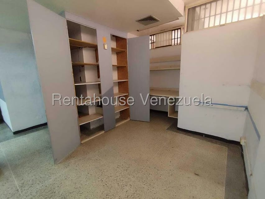 Comercial (Local Comercial) en Venta en Bello Monte, Distrito Metropolitano - 13