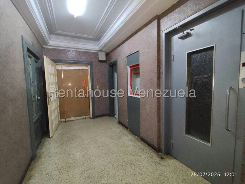 Comercial (Local Comercial) en Venta en Bello Monte, Distrito Metropolitano - 7