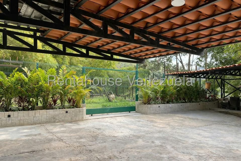 Apartamento (1 Nivel) en Alquiler en Oripoto, Distrito Metropolitano - 13