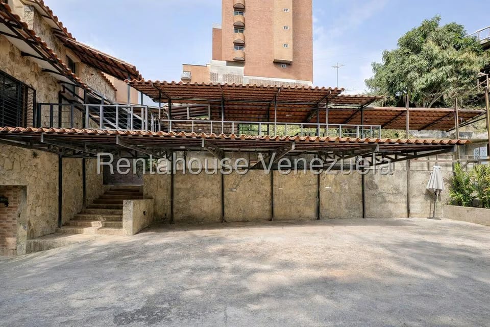 Apartamento (1 Nivel) en Alquiler en Oripoto, Distrito Metropolitano - 18