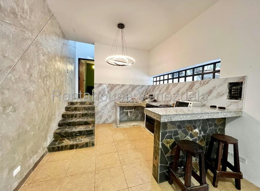 Apartamento (1 Nivel) en Alquiler en Oripoto, Distrito Metropolitano - 3