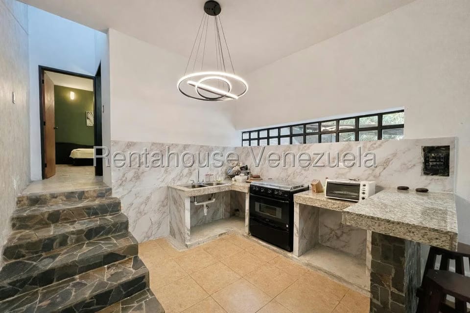 Apartamento (1 Nivel) en Alquiler en Oripoto, Distrito Metropolitano - 4