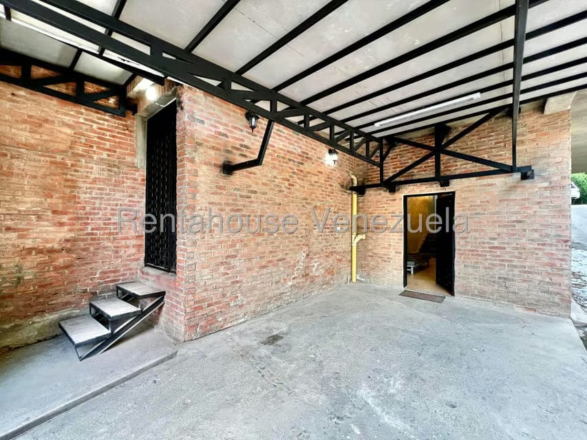 Apartamento (1 Nivel) en Alquiler en Oripoto, Distrito Metropolitano - 10