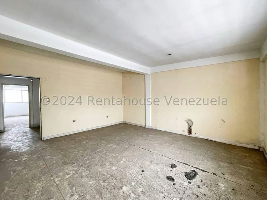 Comercial (Edificio) en Alquiler en La Romana, Aragua - 30