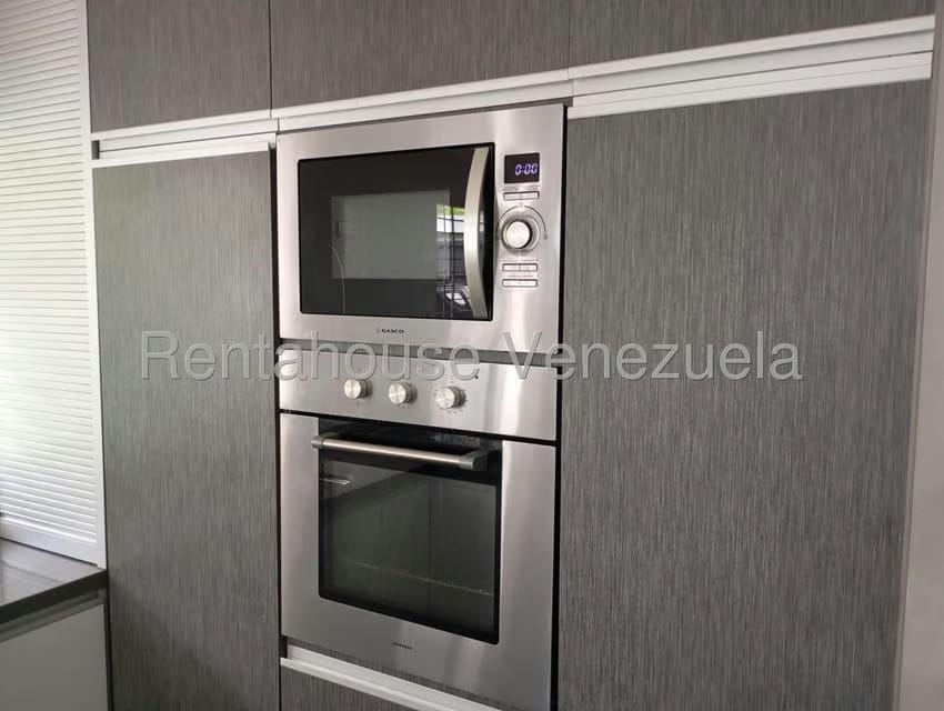 Casa (Duplex) en Venta en Colinas de Carrizal, Miranda - 12
