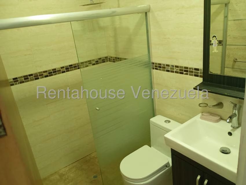 Casa (Duplex) en Venta en Colinas de Carrizal, Miranda - 18
