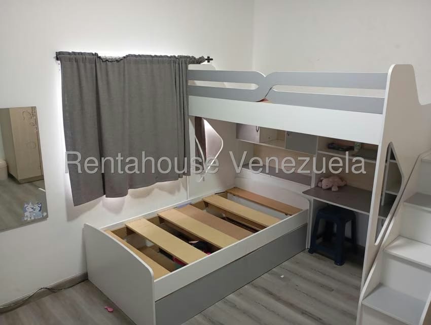 Casa (Duplex) en Venta en Colinas de Carrizal, Miranda - 20