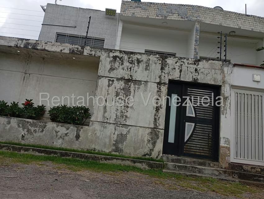 Casa (Duplex) en Venta en Colinas de Carrizal, Miranda - 4