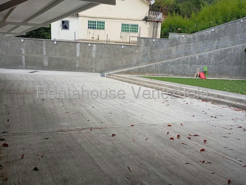 Casa (Duplex) en Venta en Colinas de Carrizal, Miranda - 45