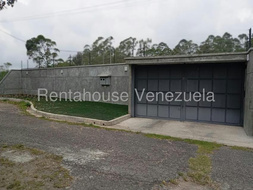 Casa (Duplex) en Venta en Colinas de Carrizal, Miranda - 49