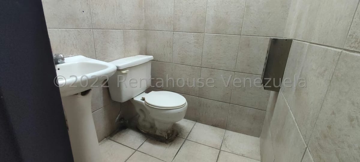 Comercial (Local Comercial) en Venta en San Martin, Distrito Metropolitano - 19