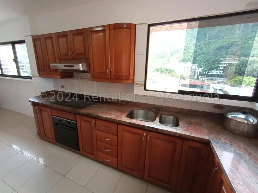 Apartamento (1 Nivel) en Venta en San Bernardino, Distrito Metropolitano - 13