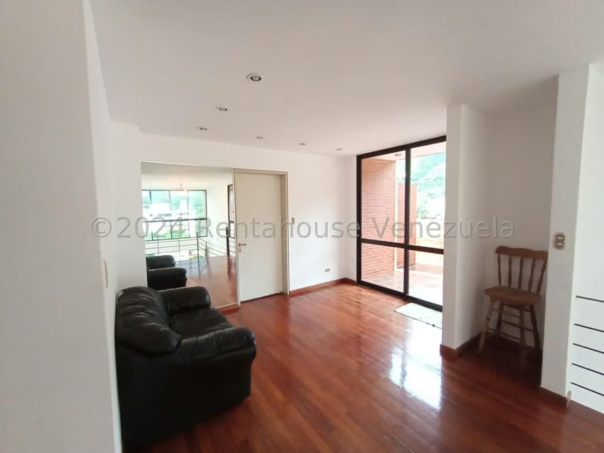 Apartamento (1 Nivel) en Venta en San Bernardino, Distrito Metropolitano - 21