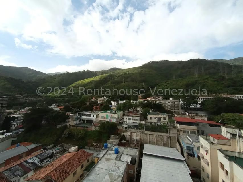 Apartamento (1 Nivel) en Venta en San Bernardino, Distrito Metropolitano - 32