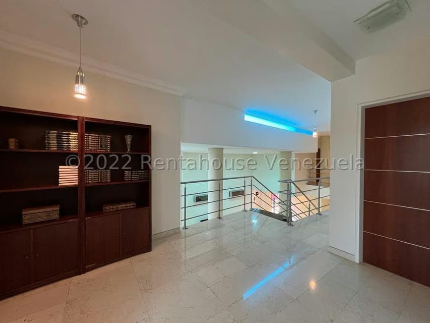 Casa (Duplex) en Venta en Colinas de Bello Monte, Distrito Metropolitano - 21