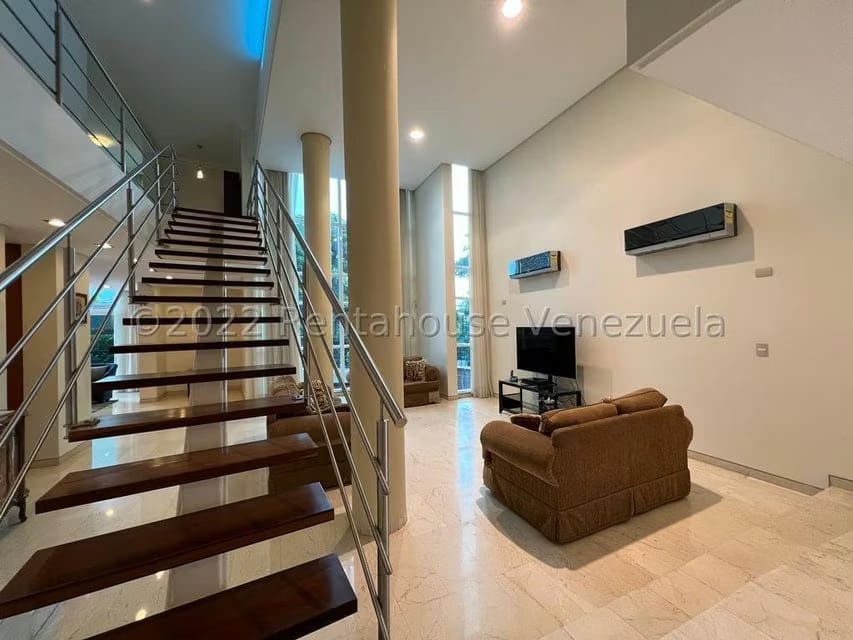 Casa (Duplex) en Venta en Colinas de Bello Monte, Distrito Metropolitano - 10