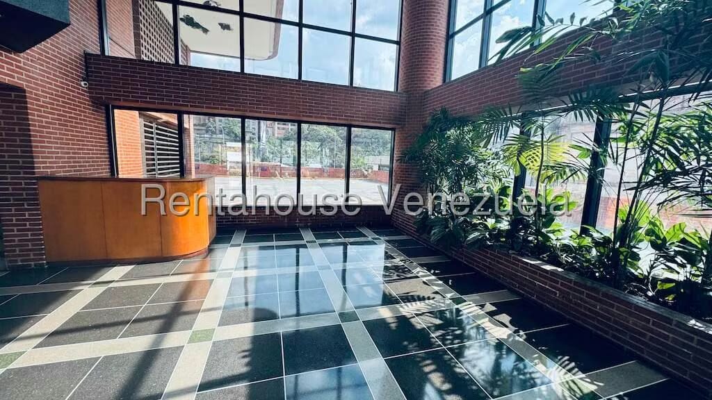 Comercial (Oficina) en Venta en El Rosal, Distrito Metropolitano - 4