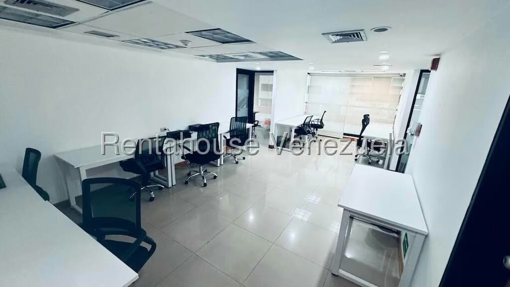 Comercial (Oficina) en Venta en El Rosal, Distrito Metropolitano - 31
