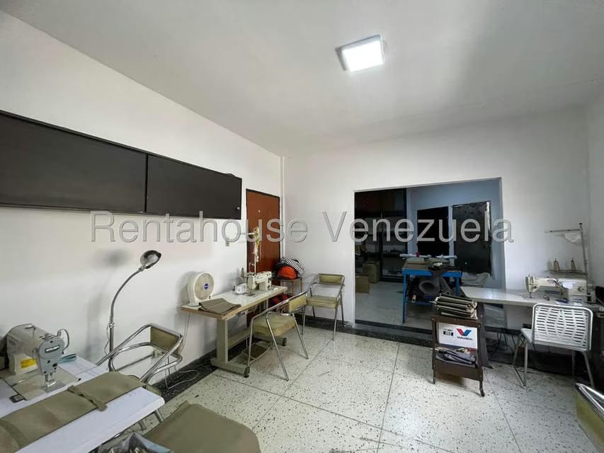 Comercial (Local Comercial) en Venta en Barrio Independencia, Aragua - 26