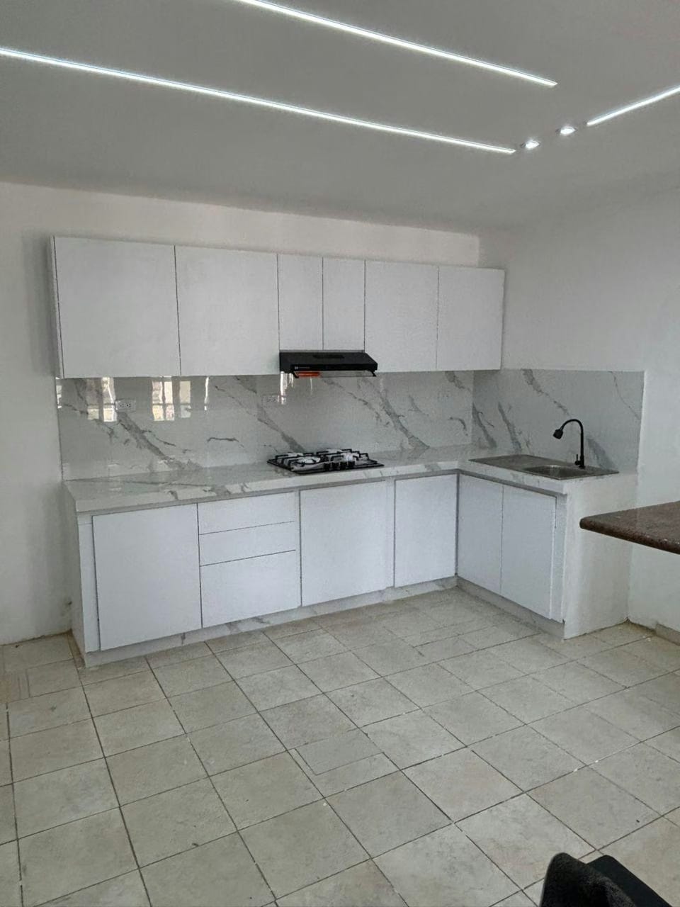 Casa en Venta - Urb. Prados del Lago - Ciudad Alianza - Los Guayos - Estado Carabobo - 6