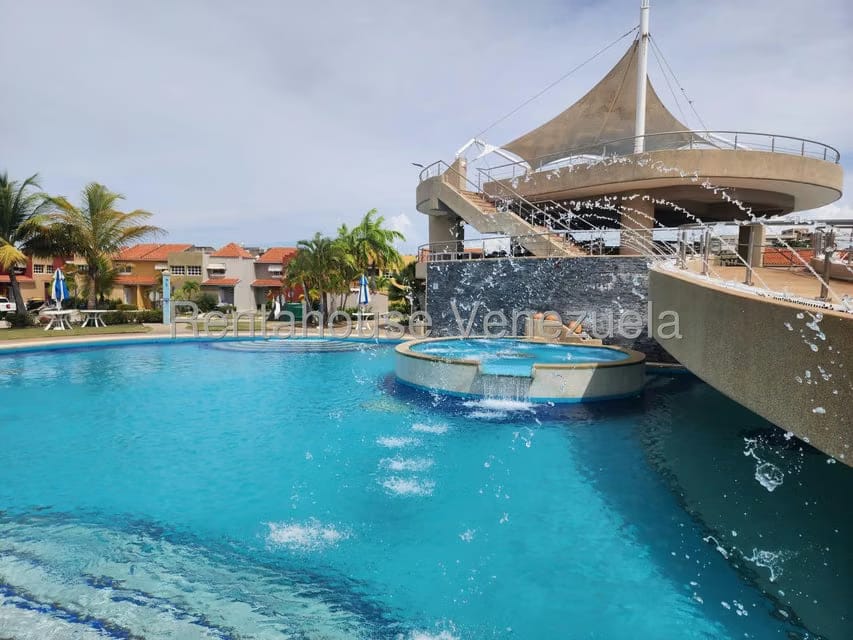 Townhouse (Duplex) en Venta en Puerto Encantado, Miranda - 7