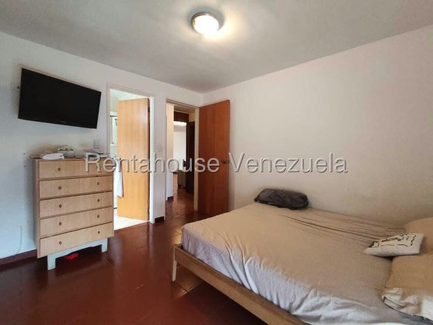 Apartamento (1 Nivel) en Venta en Los Palos Grandes, Distrito Metropolitano - 19