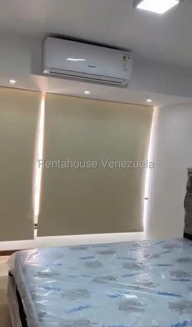 Apartamento (1 Nivel) en Alquiler en Campo Alegre, Distrito Metropolitano - 5