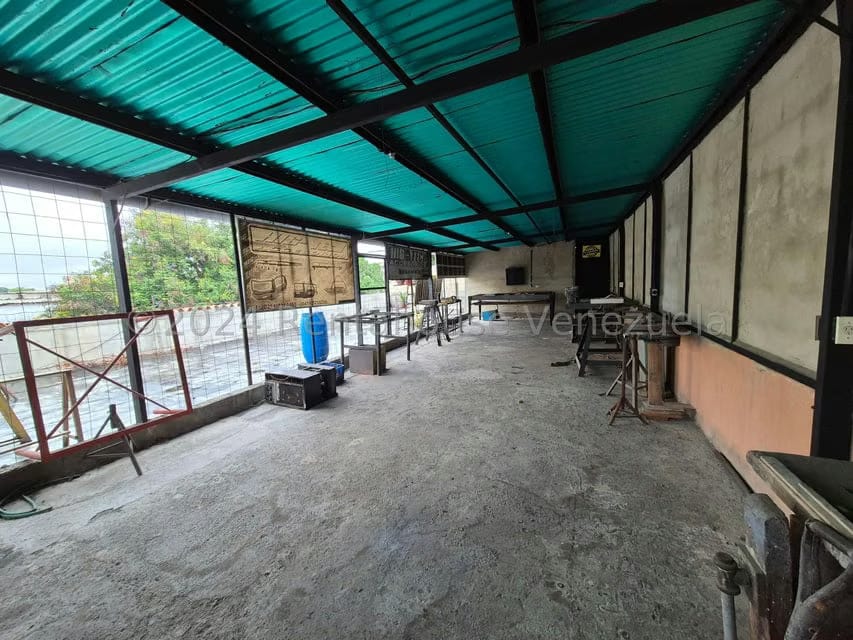 Comercial (Local Comercial) en Alquiler en Centro, Lara - 2
