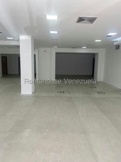 Casa (1 Nivel) en Venta en Tierra Negra, Zulia - 3