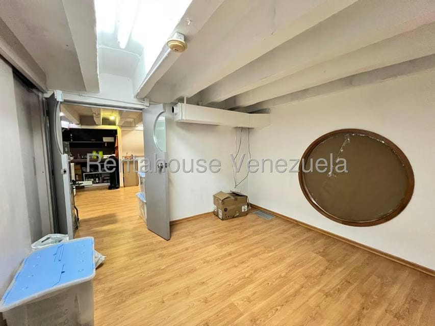 Comercial (Local Comercial) en Alquiler en Chacaito, Distrito Metropolitano - 16