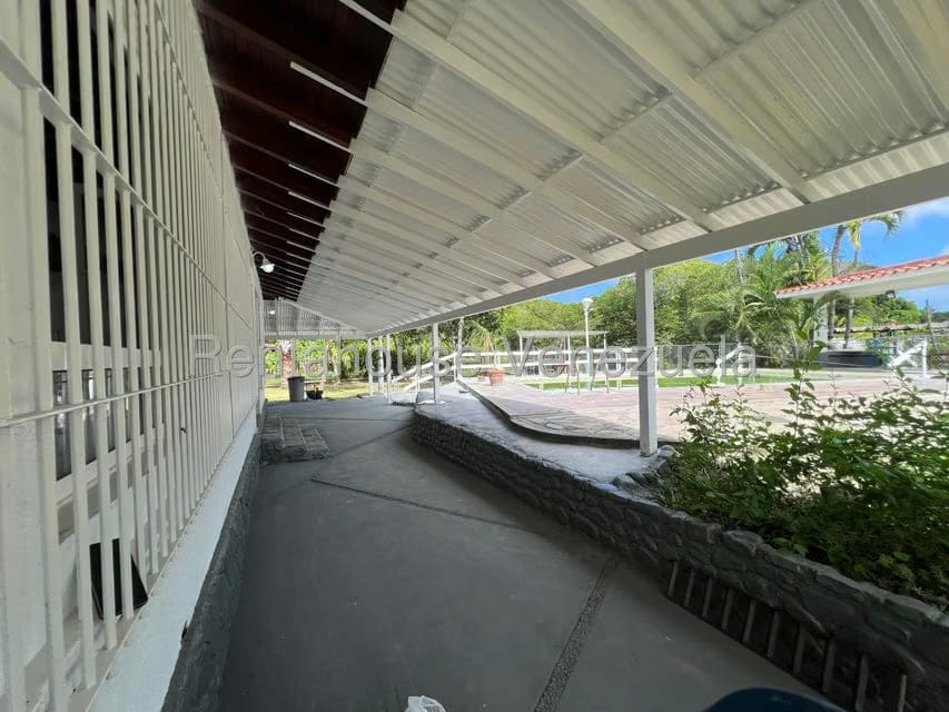 Casa (1 Nivel) en Venta en Los Canales de Rio Chico, Miranda - 22